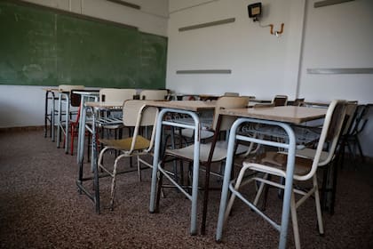 En Chubut no volverán las clases no solo por la pandemia, sino por el extendido conflicto con los gremios provinciales por el retraso en el pago de sueldos