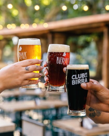 En Club de la Birra el brindis puede acompañarse con todo tipo de platos.