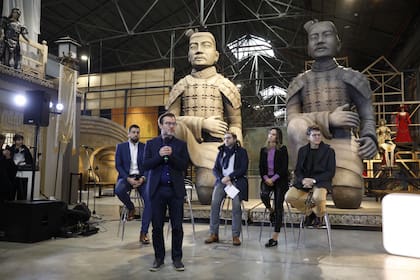 En Colón Fábrica se puede hacer un recorrido libre a partir de las 15 horas o interesantes visitas guiadas (recomendado) que comienzan con la apertura del lugar