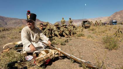 El homenaje a San Martín incluye 671 oficiales, suboficiales y soldados argentinos y chilenos