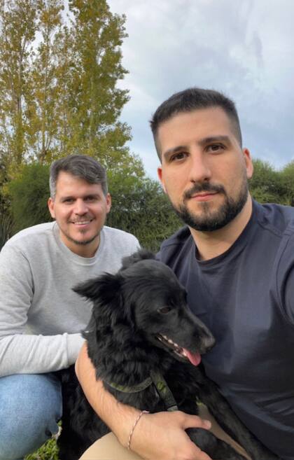 En cuanto el novio de Martín lo vio dijo con firmeza: "Se queda con nosotros"