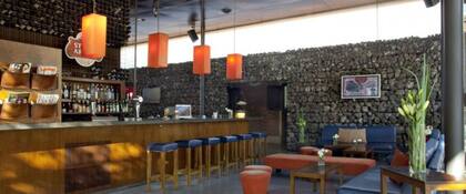 En Deriva, dos opciones de risotto, ambas con base de arroz Carnaroli, puerro y verdeo