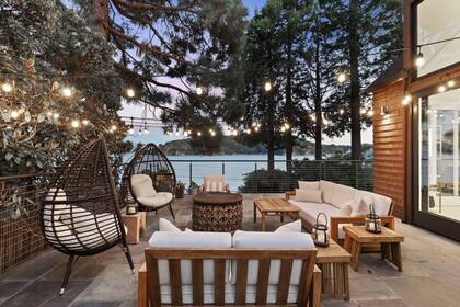 En diciembre de 2024, el actor vendió su casa de campo costera en Tiburon, California