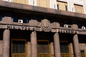 El Gobierno busca captar más dólares con el pago a los bonistas en la mira