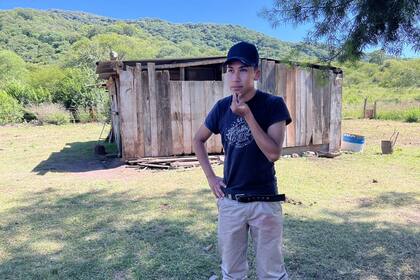 En el 2020, como se le había roto el celular y no tenía buena conectividad, Ezequiel perdió el año