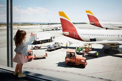 En el aeropuerto de Madrid Iberia posee su centro de operaciones en la Terminal 4 de Barajas