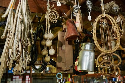 En el almacén se venden productos típicos