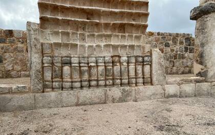 En el área de esta zona arqueológica se realizaron trabajos de excavación y restauración arquitectónica durante varios meses