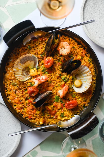 En el Barrio Inglés de Caballito, Salve propone una carta donde los sabores españoles se combinan con algunas creaciones que nacieron en otras latitudes