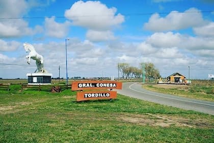 En el camino a la costa atlántica esta General Conesa, cabecera del municipio de Tordillo