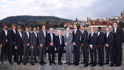 En el centro, Borg, Laver y McEnroe; del lado izquierdo, el equipo europeo, con Federer y Nadal, entre otros; a la derecha, el Resto del Mundo