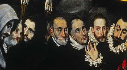 En el centro, de barba y bigote blancos, Diego de Covarrubias