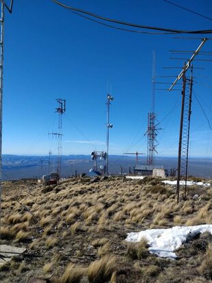 En el cerro donde ocurrió el accidente hay antenas repetidoras 