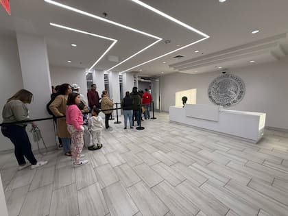 En el Consulado de México en Houston ofrecen asesoría legal de forma gratuita (Instagram/@consulmexhouston)