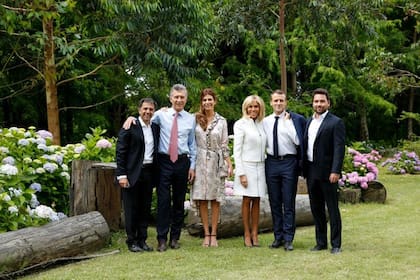 En El Descanso con Mauricio Macri, Juliana Awada, Brigitte y Emmanuel Macron, y Felipe Durán