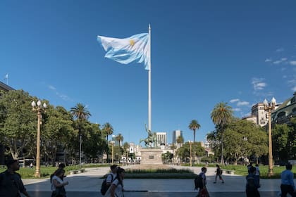 En el día de la Bandera, ficciones e historietas para compartir en casa