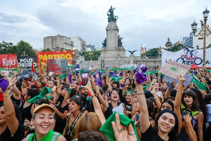 En el Día de la Mujer se acostumbra a hacer marchas para reclamar en contra de la desigualdad de género