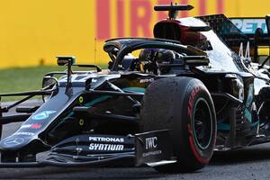 Fórmula 1. Ni siquiera el día de Ferrari y Schumi se salva del voraz Hamilton