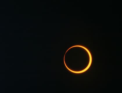 En el eclipse solar anular se podrá contemplar el anillo de fuego