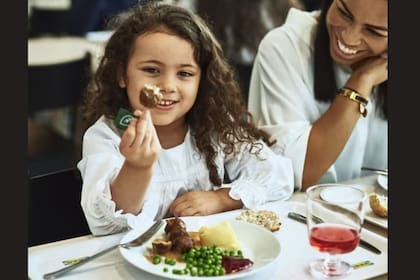 En el espacio de comidas se podrán disfrutar las deliciosas albóndigas suecas típicas de la marca. (IKEA)