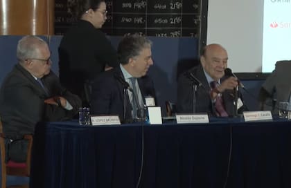 En el evento también participaron Nicolás Dujovne y Ricardo López Murphy