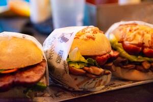 De la comida de bodegón al kimchi coreano y del asado a la comida vegana: cuándo y dónde es el Festival JOY