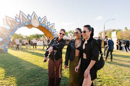 En el festival, la gente participó por un viaje a uno de estos 100 destinos.