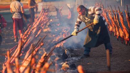 En el festival Madryn al Plato, se asaron 76 corderos