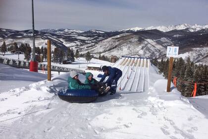 En el gomón del adventure ridge podés tirarte sola, pero si te da vértigo, también de a dos, tres o cuatro personas