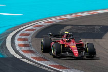 En el Gran Premio de Miami, Carlos Sainz Jr. marcó podio y rompió la racha de dos abandonos consecutivos