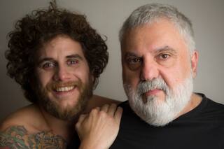 Quiénes son los hacedores de la más audaz versión de Eduardo II, el rey de Inglaterra que no escondió su homosexualidad