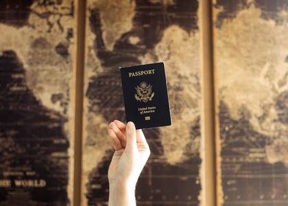 En el índice de los pasaportes más poderosos del mundo de diciembre de 2023, Estados Unidos se ubicó en el sitio 40 de 199