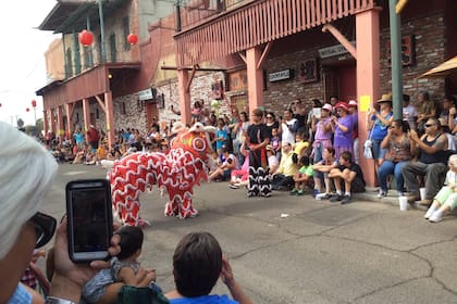 En el interior de California, los terrenos amplios y los impuestos moderados mantienen los precios estables