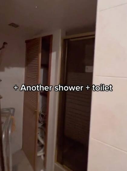 En el lugar también había otro baño