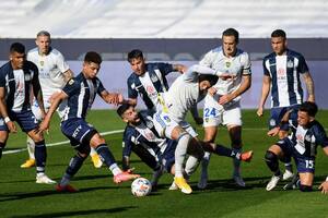 La Copa Argentina: Talleres - Boca, polos opuestos en una final que marcará un quiebre