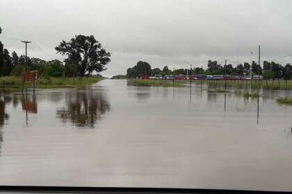 En el noreste de Santiago del Estero, las copiosas lluvias complicaron la situación de la población