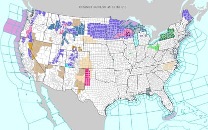 En el norte y noreste, el sistema provocará una peligrosa transición hacia lluvia engelante y aguanieve desde los Grandes Lagos hasta el norte de Maine