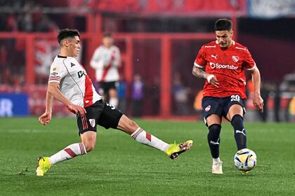 En el partido ante River, Independiente elevó su nivel y mostró señales positivas
