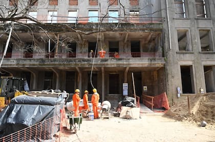 En el predio del Hospital Tornú, avanza la construcción del nuevo Centro Regional de Hemoterapia
