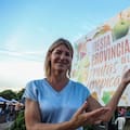 El pueblo que produce frutas tropicales gracias a que está colgado de una sierra