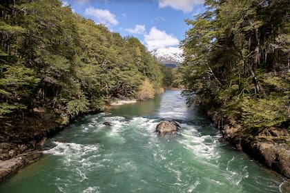 En el río Manso se puede practicar rafting