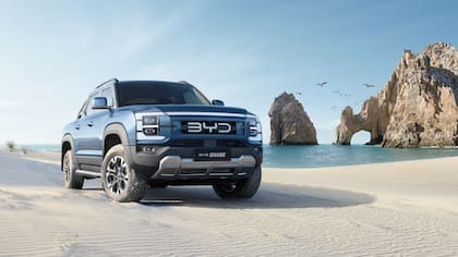 En el sector automotor, el arribo de BYD, una marca de alta gama y vanguardia tecnológica de la sorprendente industria automotriz china, no solo ha tenido un impacto real en las ventas, sino también uno simbólico