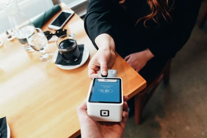 En el sector financiero apuestan por los planes de compras en cuotas para sostener el consumo