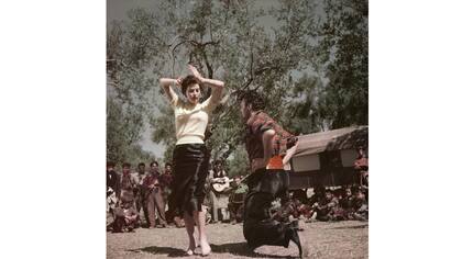 En el set de La condesa descalza, Tivoli, Italia, 1954