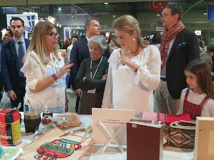En el stand argentino también estuvo presente Estefanía, que acaba de convertirse en la gran duquesa de Luxemburgo