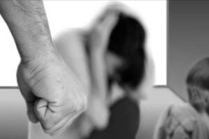 "En el tipo de atención que reciba la mujer cuando denuncia se juega su vida y, muchas veces, también la de sus hijos”, afirma Ada Rico