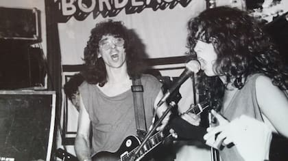 Junto a Oscar Mediavilla en épocas de La Torre, la banda que los catapultó a la fama