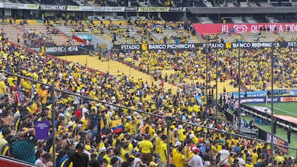 En ese codo del estadio Monumental de Guayaquil se ubicarán los hinchas argentinos durante el partido con Ecuador