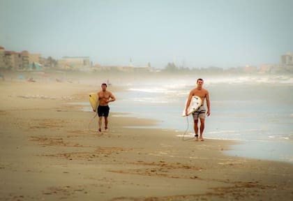 En esta ciudad balnearia se practican diversos deportes como surf, kayak y pesca