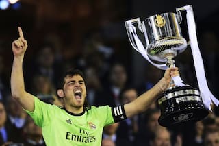 Iker Casillas compró la réplica de un auto famoso de una serie mítica de los ’80